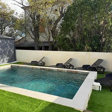 Beautiful House, Villa, Pool Azure Piscine Villa Magalas