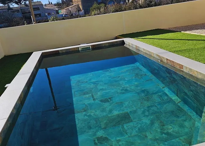 Beautiful House, Villa, Pool Azure Piscine Villa Magalas