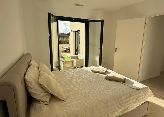 Villa Beautiful House, Villa, Pool Azure Piscine *